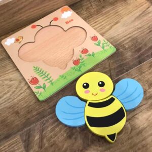 4L Dřevěné puzzle pro nejmenší - včelka